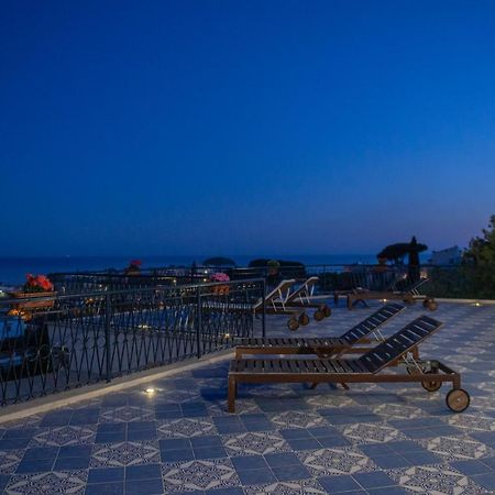 Gli Archi Sul Mare Bed & Breakfast Gaeta Dış mekan fotoğraf