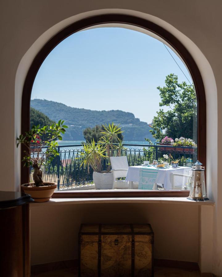 Gli Archi Sul Mare Bed & Breakfast Gaeta Dış mekan fotoğraf