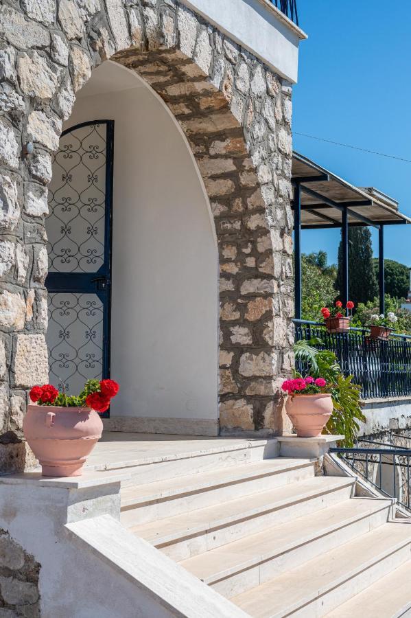 Gli Archi Sul Mare Bed & Breakfast Gaeta Dış mekan fotoğraf