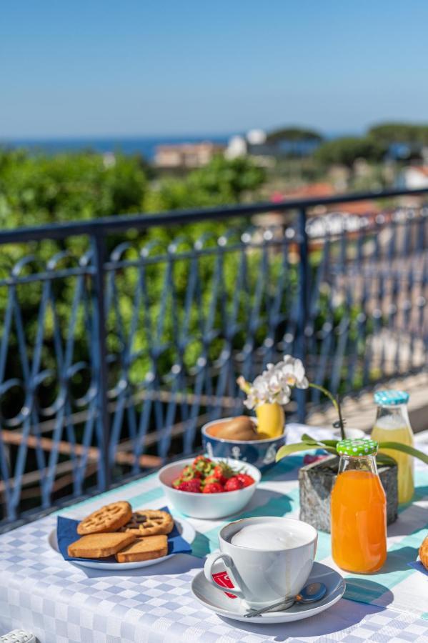 Gli Archi Sul Mare Bed & Breakfast Gaeta Dış mekan fotoğraf