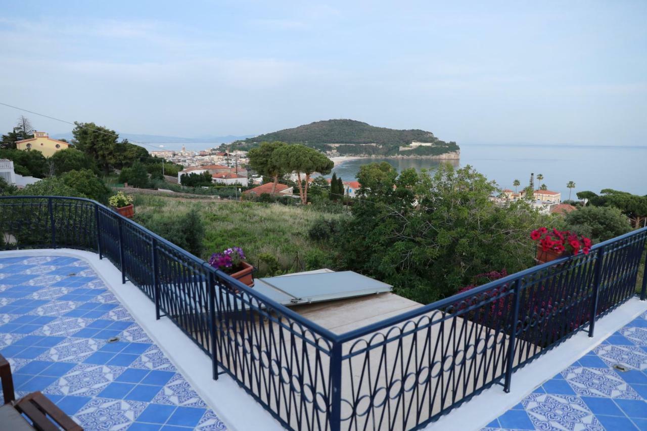 Gli Archi Sul Mare Bed & Breakfast Gaeta Dış mekan fotoğraf